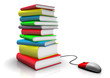 Bücherstapel mit Maus