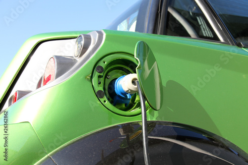 Foto: Elektroauto tanken Elektroauto tanken