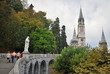 En montant à la chapelle de Lourdes