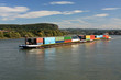 Binnenschiff auf Rhein