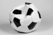 pallone di calcio sgonfio
