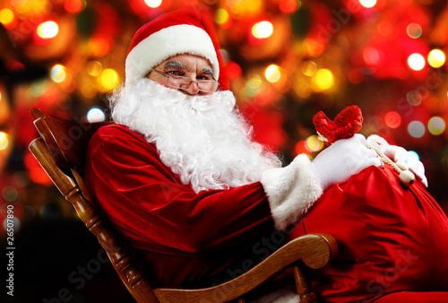 Foto: Santa with presents Santa with presents