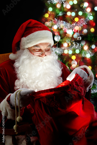 Photo: Searching for gifts Searching for gifts