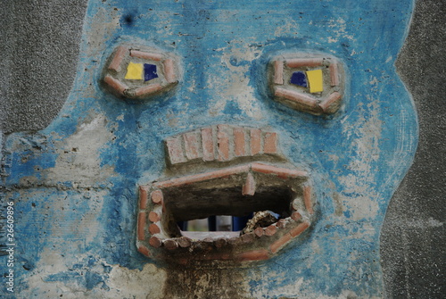 Photo: bocca sul muro bocca sul muro