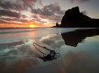 Photo en ligne au meilleur prix Beautiful sunset at Piha Beach