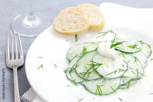 Foto: Gurkensalat mit Sauerrahm Gurkensalat mit Sauerrahm