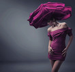 High fashion – purpurowy kapelusz
