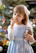 girl with ginger cookies