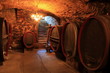 alter Weinkeller, Rotwein Barrique-Fässer, Eichenfässer