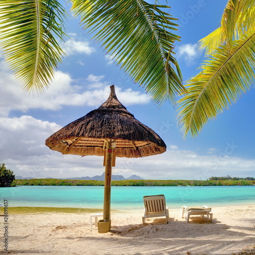 Photo: Lagon paradisiaque de l'île Maurice. Lagon paradisiaque de l'île Maurice.