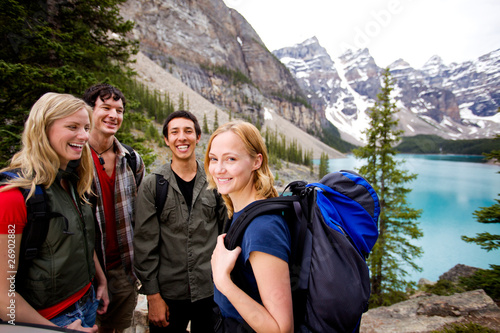 Foto: Camping Friends in Mountains Camping Friends in Mountains