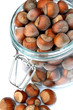 vasetto con nocciole
