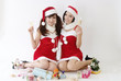 若い女性のクリスマスパーティ