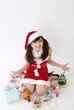 クリスマスパーティを楽しむ若い女性
