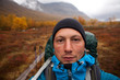 Selbstportrait des Wanderers in Lappland im Herbst