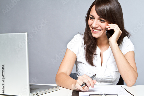 Photo: phonecall in office phonecall in office
