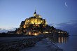Lune sur le Mont Saint Michel Lune sur le Mont Saint Michel