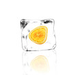 Orange im Eisblock