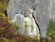 Felswand mit Riss - Spalt