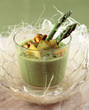 Creamed asparagus and tea soup