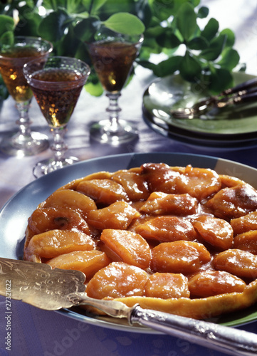 Photo: apple and honey salted butter tatin tart apple and honey salted butter tatin tart