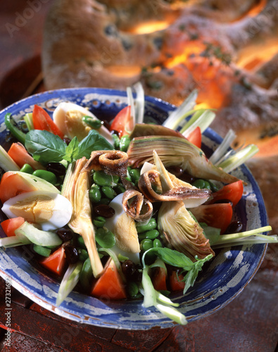 Photo: Mixed salad à la niçoise Mixed salad à la niçoise