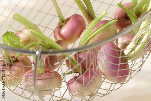 Photo: baby turnips in steam basket baby turnips in steam basket