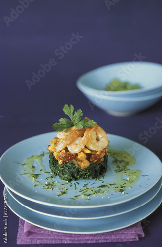 Photo: Express shrimps on a bed of spinach,confit tomatoes and lemon with coriander Express shrimps on a bed of spinach,confit tomatoes and lemon with coriander