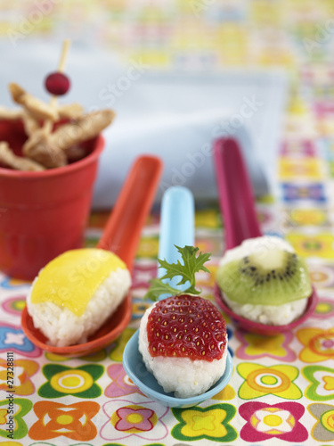 Photo: Rice balls with fruit Rice balls with fruit