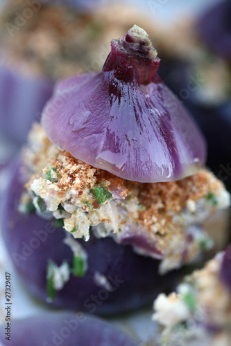Photo: Stuffed red onions Stuffed red onions