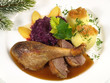 Gans mit Rotkohl und Kartoffelknödel