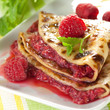 Eierkuchen mit Himbeeren Eierkuchen mit Himbeeren
