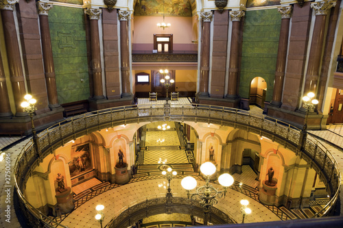Photo: Springfield, Illinois - State Capitol Springfield, Illinois - State Capitol