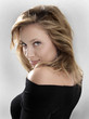 shoulder smirk girl
