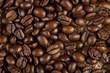 Nahaufnahme von schönen gerösteten Kaffeebohnen
