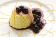 Dolce con amarene e miele