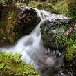 Langzeitbelichteter Wasserfall
