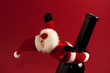 Weihnachtsmann an der Flasche