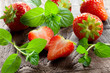 Erdbeeren und Minze