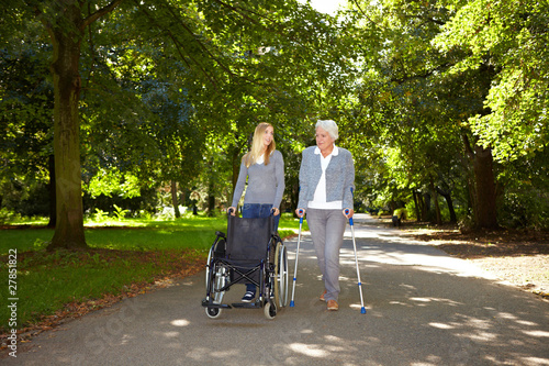 Photo: Spaziergang bei der Physiotherapie Spaziergang bei der Physiotherapie