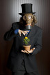 Foto: Businessman wearing a gasmask holding a flower Businessman wearing a gasmask holding a flower