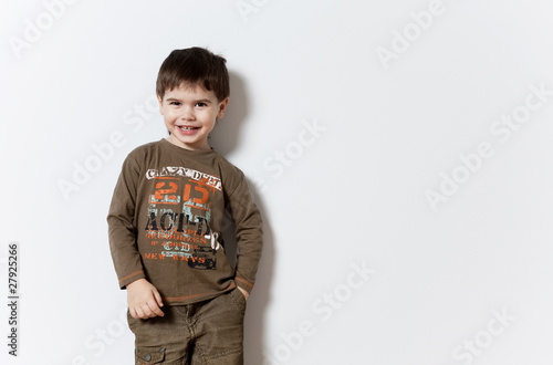 Foto: Smiling three year old boy Smiling three year old boy