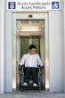 Handicap ascenseur