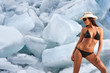Foto: Melting babe. Melting babe.