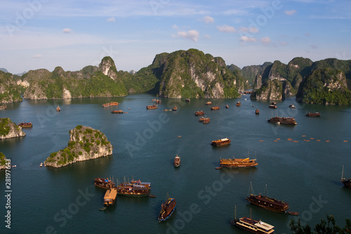 Photo: Halong Bay Halong Bay