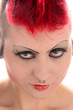 Foto: Kesser Blick einer gestylten jungen Frau Kesser Blick einer gestylten jungen Frau