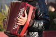 les mains sur l'accordéon les mains sur l'accordéon