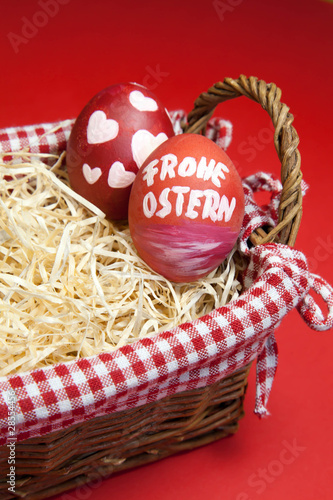 Foto: Rote Ostereier Rote Ostereier