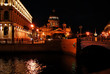 Vista nocturna de San Petersburgo, Rusia Vista nocturna de San Petersburgo, Rusia