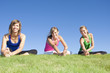 Foto: Women stretching before exercise Women stretching before exercise